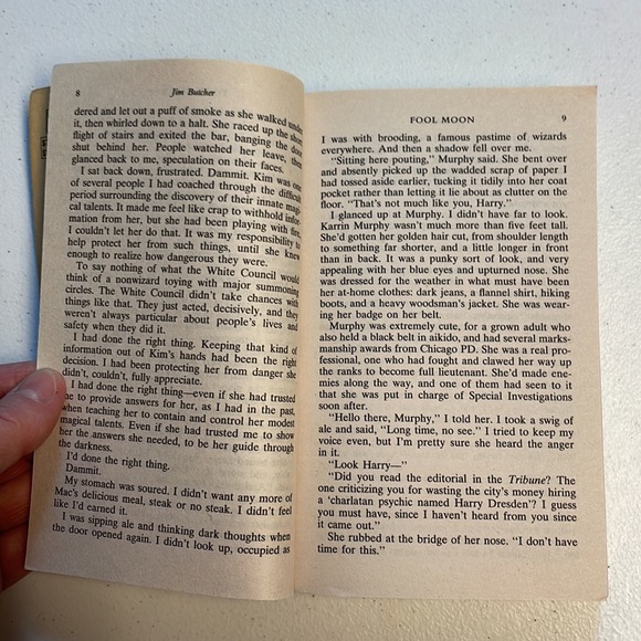 📚2/$6 Full Moon #2 in The Dresden Files Series - Picture 11 of 12